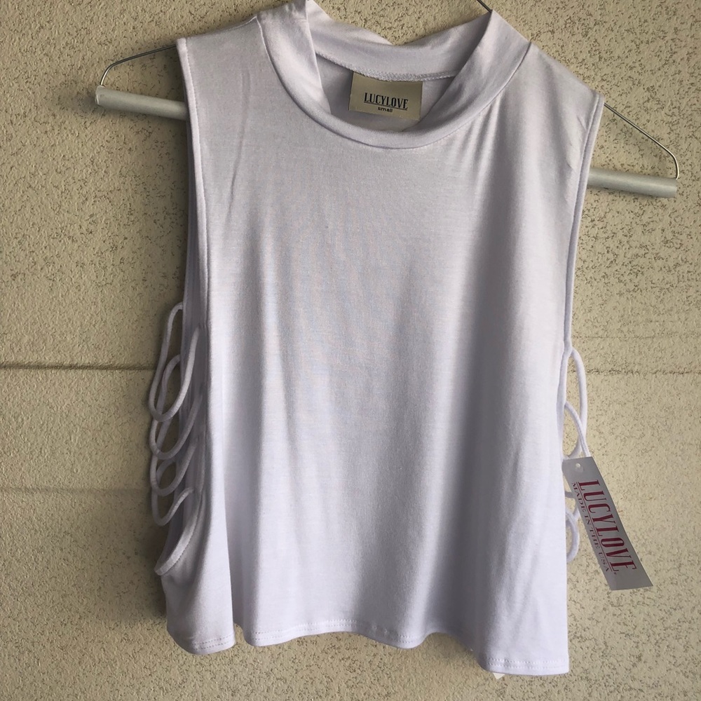 Women’s white crop top